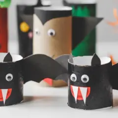 Pipistrelli e zucche fai da te, perfette ragnatele decorazioni halloween.
