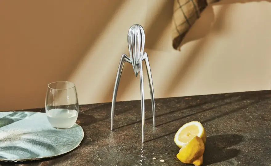 Philippe Starck, il design tra funzione, ironia e sorpresa