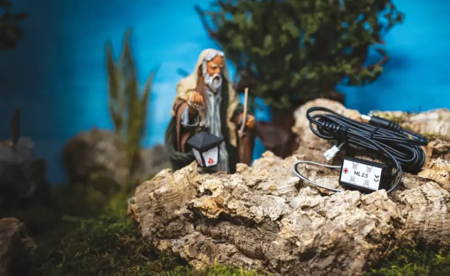 Presepe fai da te - idee, materiali e luci sicure